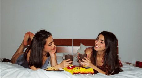 Lucrelisa_ beautiful model galleries