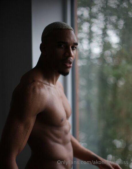 Akonnewanliss top pornstar pic