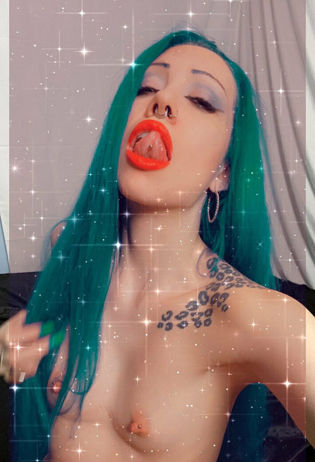 xomel erotic star photo