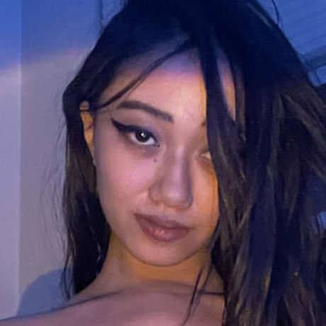 Monahazey Profile pic