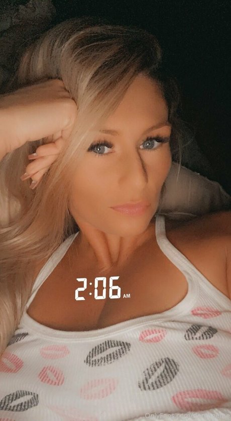 dontbaeme naked actress pictures