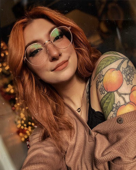 Spookyfoxx Profile pic