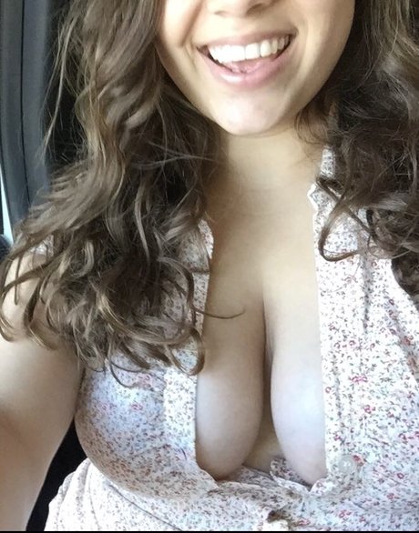 Isthissexy pretty pornstar pics