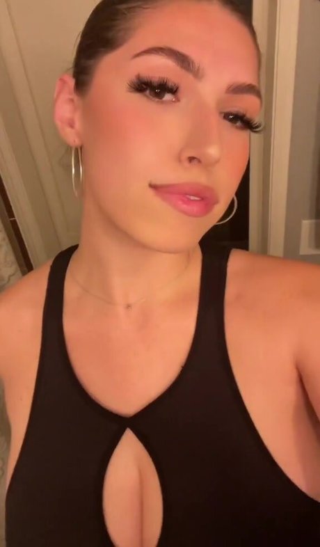 Sky Victoria_ pornstar pretty pic