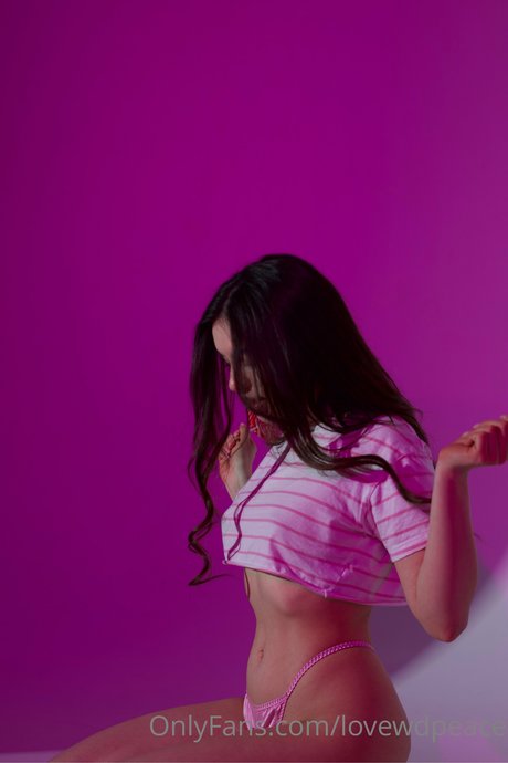 love wd peace star nice pic