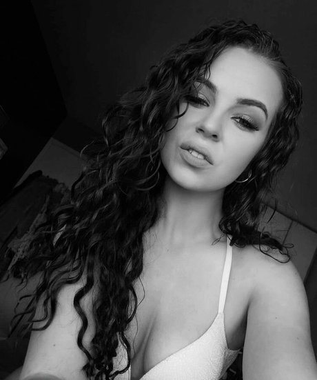 Xxshanaynay perfect model pics