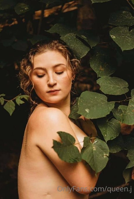 Queen j sexy pornstar gallery