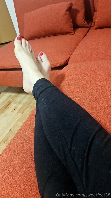 Sweetfeet38 pornstar hd images