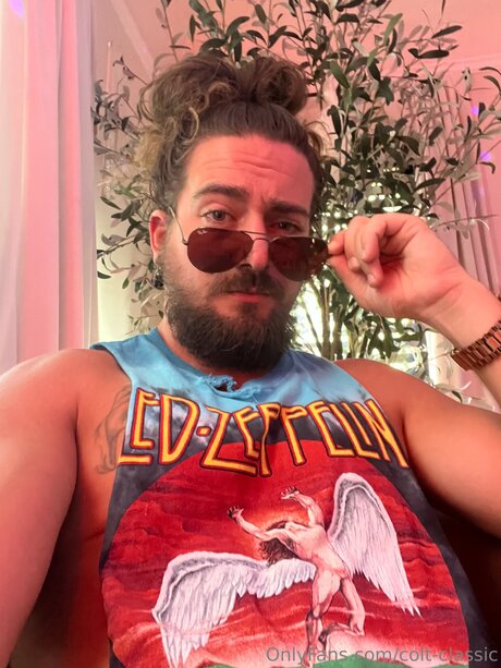 Colt Classic hot model pictures