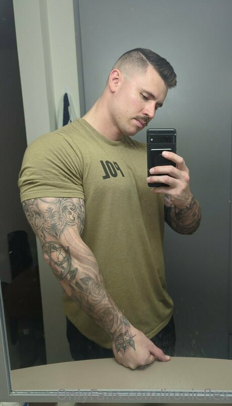 Ironicflex sex model image