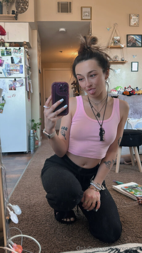 Cyrenaxxx model galleries