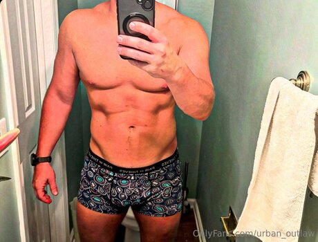 Urban Outlaw porn model picture