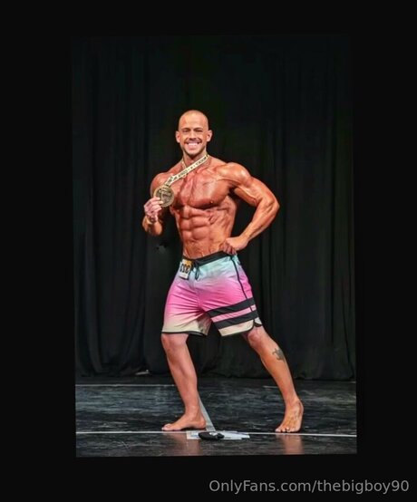 Thebigboy90 star sexy photo