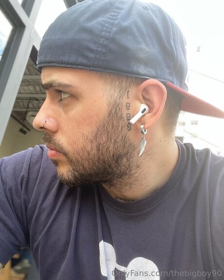 Thebigboy90 pretty model gallery