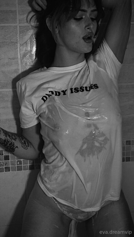Eva Dreamvip pornstar erotic photo