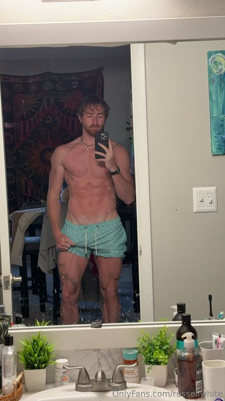 Russellwhite model hot picture