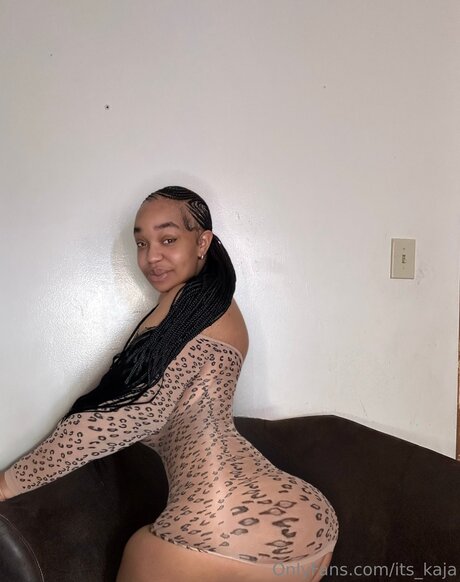 Its Kaja model best img