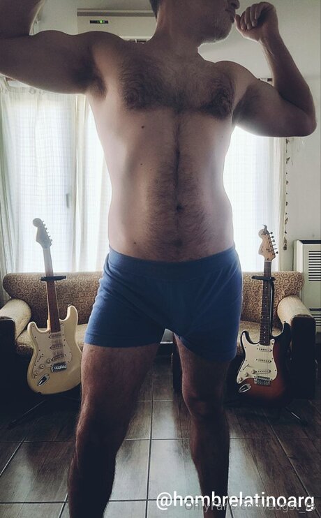 Augst Ts star nude picture