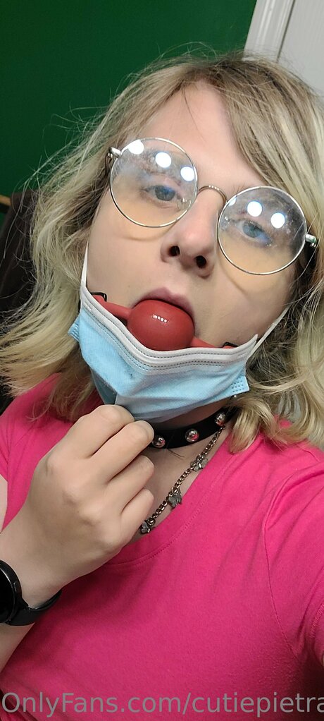 Cutiepietrans22 pornstar nudes pics