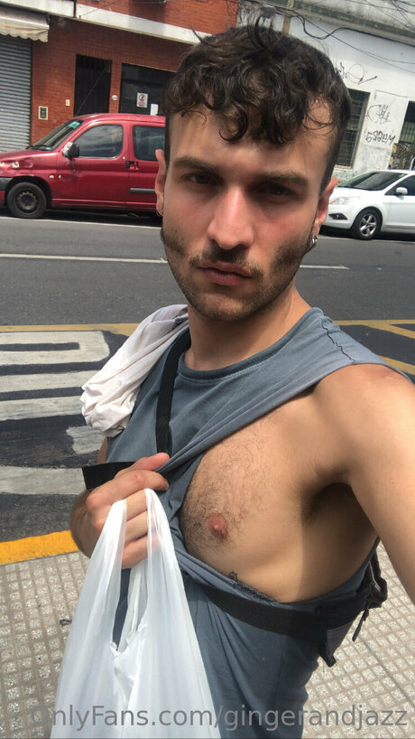 Eldiscodetucorazon model art picture