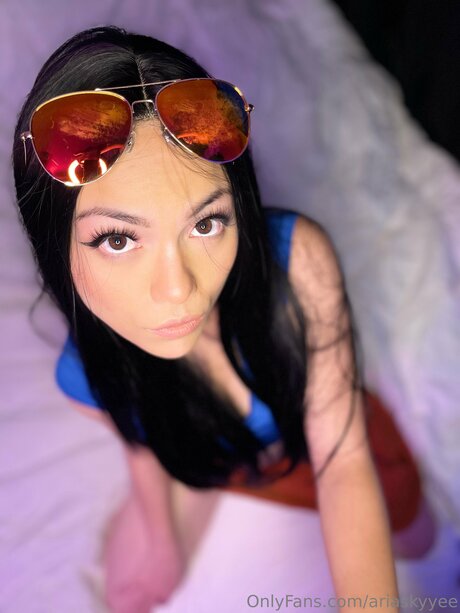 Ariaskyyee pornstar sexy pics