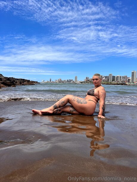 Domira Noire hot model archive