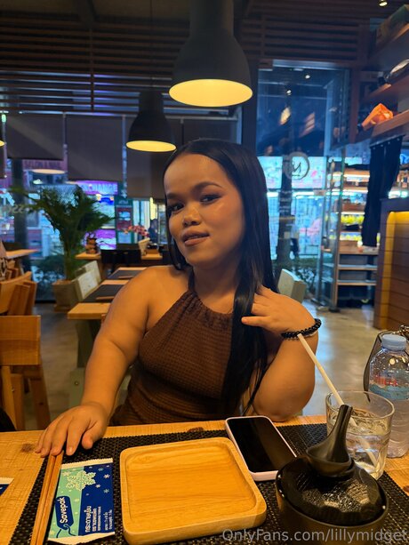 Lillymidget adult actress gallery