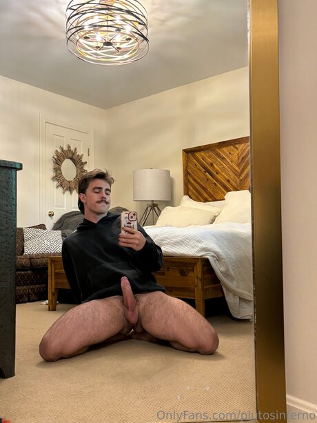 Plutosinferno perfect model photo