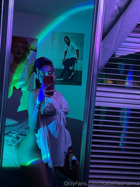 Isabellaarianna nudes pornstar pics