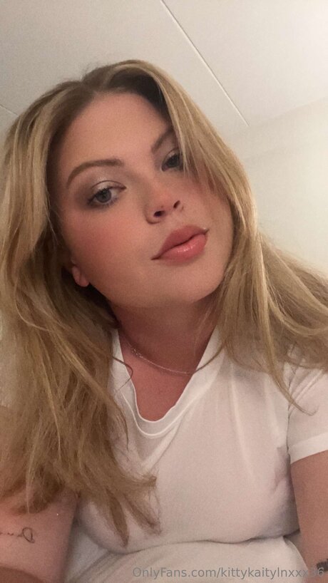 Kaitlyn9286 sexy model images