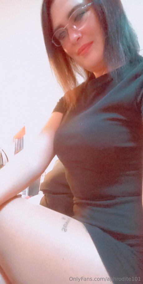 Aphrodite101 hd star img