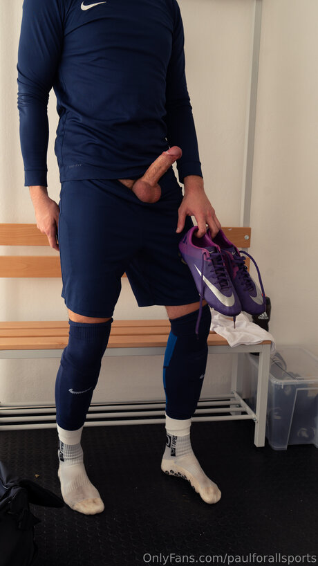 Paulforallsports nude model pics