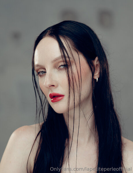 Lapetiteperleofficial star high quality photo