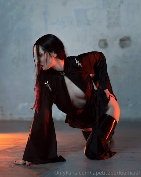 Lapetiteperleofficial hd model picture