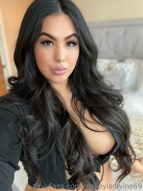 Makayladivine69 beautiful actress images