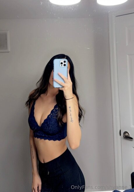 Shyanne 1 star porn picture