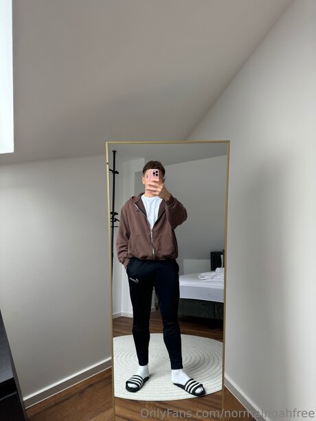 Normalnoahfree star sex gallery