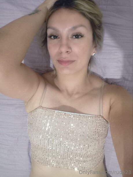 Rude23 naked pornstar pictures