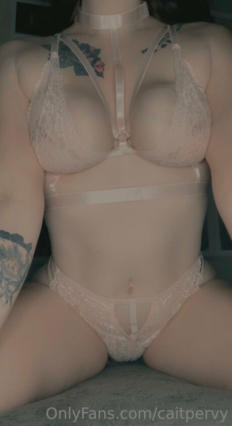 Caitpervy pornstar nude img