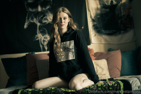 Manifestprncsss model perfect pictures