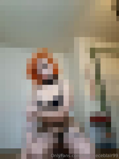 Free Ceceblair99 pornographic actress gallery