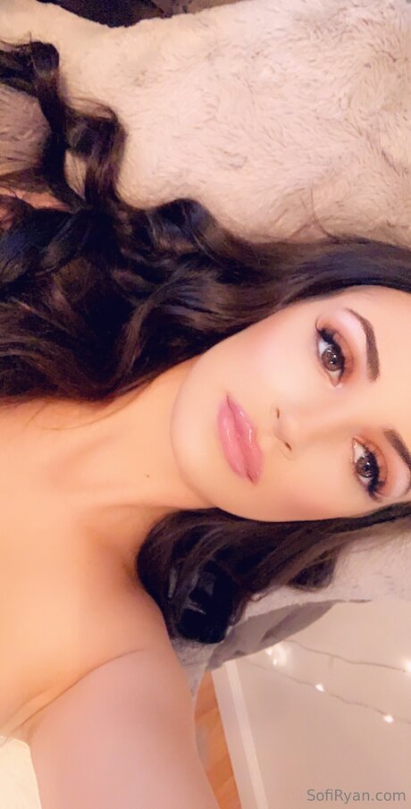 Sofiryan pornstar hd pic