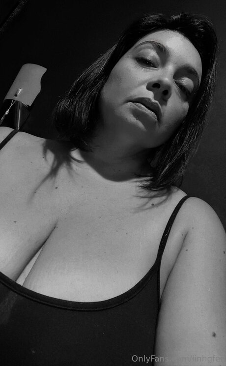 Linhgfer nudes model pictures