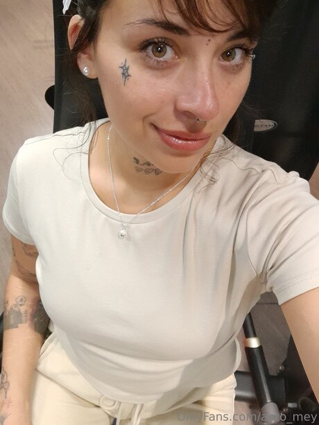 Anto Mey star nudes photo