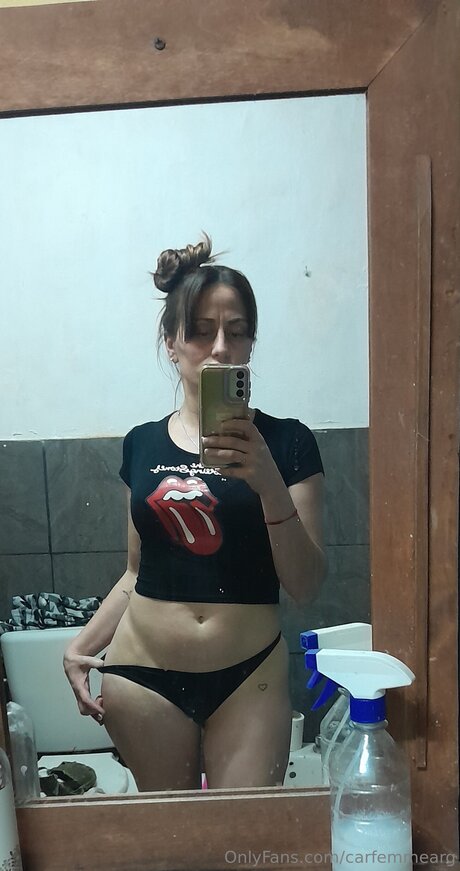 Carfemmearg nude model photos