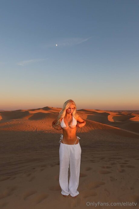 Ellatv nudes model pics