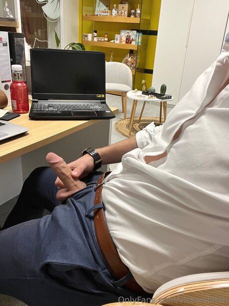 Victorobitch best actress img