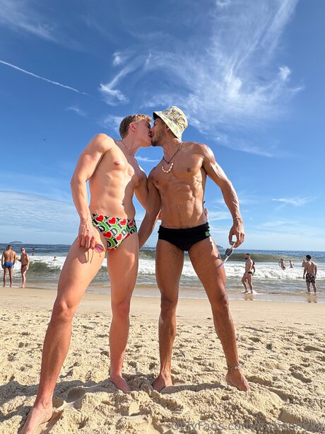 B3njaminxl xxx model images