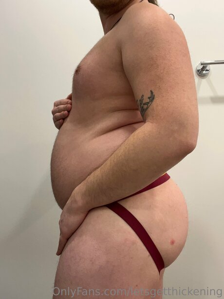 Letsgetthickening top model pic