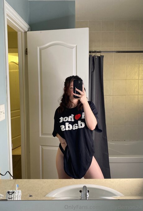 Lovelydemon24 nice pornstar galleries